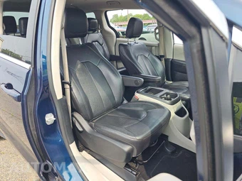 2022 Chrysler Pacifica Touring L 121.6" WB - miniatura 19
