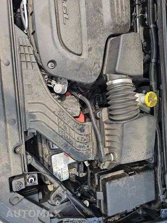 2022 Chrysler Pacifica Touring L 121.6" WB - miniatura 28