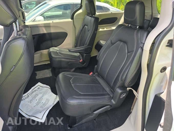 2022 Chrysler Pacifica Touring L 121.6" WB – miniatura 13