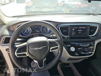 2022 Chrysler Voyager LX 121.6" WB - miniatura 10