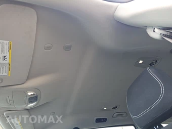 2022 Chrysler Voyager LX 121.6" WB - miniatura 18