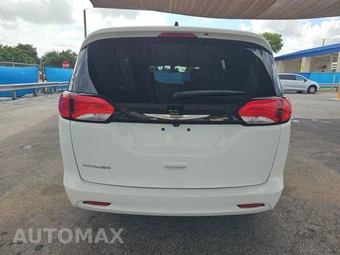 2022 Chrysler Voyager LX 121.6" WB - miniatura 5