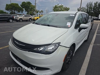 2022 Chrysler Voyager LX 121.6" WB