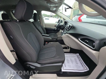 2022 Chrysler Voyager LX 121.6" WB - miniatura 8