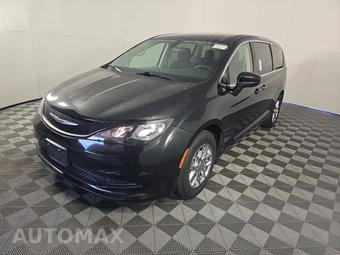 2022 Chrysler Voyager LX 121.6" WB