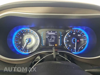 2022 Chrysler Voyager LX 121.6" WB – miniatura 12