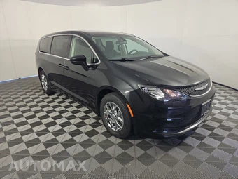 2022 Chrysler Voyager LX 121.6" WB – miniatura 3