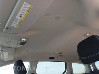 2022 Chrysler Voyager LX 121.6" WB – miniatura 20