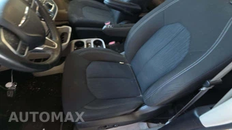 2022 Chrysler Voyager LX 121.6" WB – miniatura 29