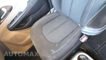 2022 Chrysler Voyager LX 121.6" WB – miniatura 31