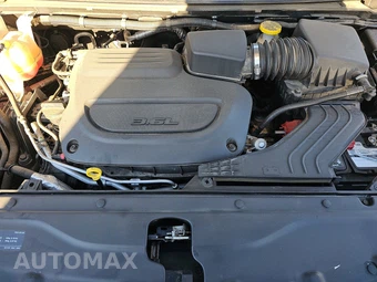 2022 Chrysler Voyager LX 121.6" WB - miniatura 10
