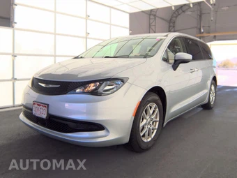 2022 Chrysler Voyager LX 121.6" WB