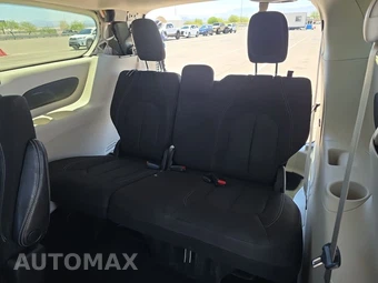 2022 Chrysler Voyager LX 121.6" WB - miniatura 14