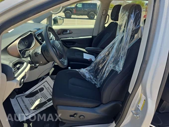 2022 Chrysler Voyager LX 121.6" WB - miniatura 7
