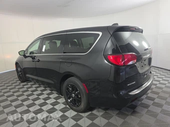2022 Chrysler Voyager LX 121.6" WB - miniatura 6