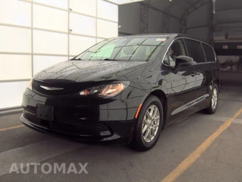 2022 Chrysler Voyager LX 121.6" WB