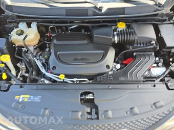 2022 Chrysler Voyager LX 121.6" WB - miniatura 16