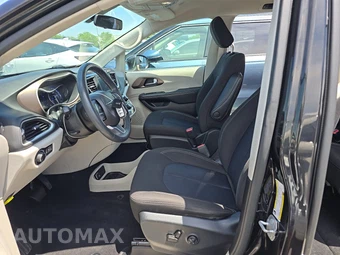 2022 Chrysler Voyager LX 121.6" WB - miniatura 7