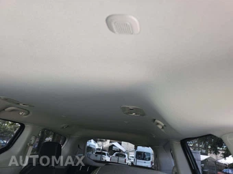 2022 Chrysler Voyager LX 121.6" WB - miniatura 11