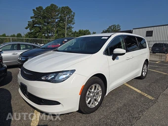 2022 Chrysler Voyager LX 121.6" WB