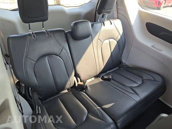 2022 Chrysler Voyager LX 121.6" WB - miniatura 14
