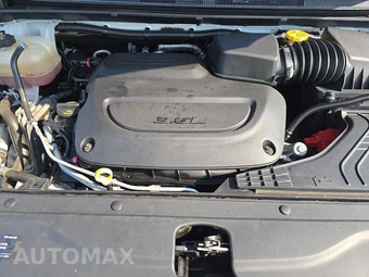 2022 Chrysler Voyager LX 121.6" WB - miniatura 16