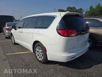 2022 Chrysler Voyager LX 121.6" WB - miniatura 6