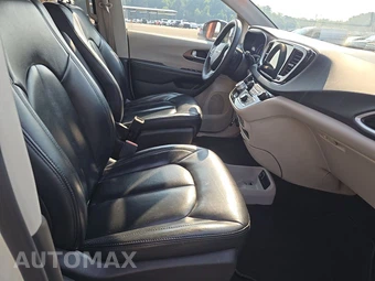 2022 Chrysler Voyager LX 121.6" WB - miniatura 8