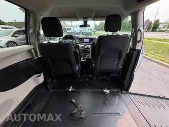 2022 Chrysler Voyager LX 121.6" WB - miniatura 34