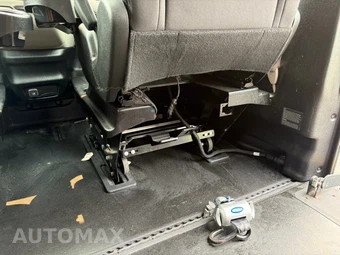 2022 Chrysler Voyager LX 121.6" WB - miniatura 37