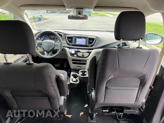 2022 Chrysler Voyager LX 121.6" WB - miniatura 39