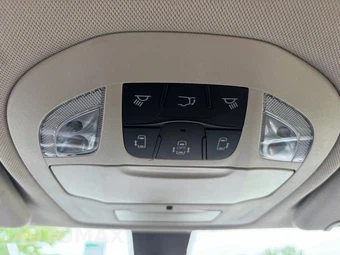 2022 Chrysler Voyager LX 121.6" WB - miniatura 43