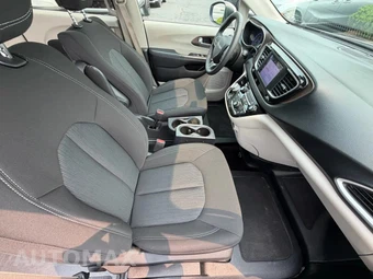 2022 Chrysler Voyager LX 121.6" WB - miniatura 65