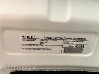 2022 Chrysler Voyager LX 121.6" WB - miniatura 72