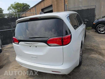 2022 Chrysler Voyager LX 121.6" WB - miniatura 3