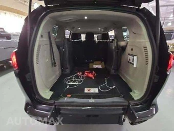 2022 Chrysler Voyager LX 121.6" WB - miniatura 15