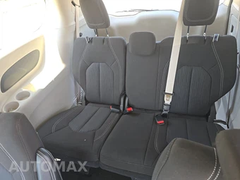 2022 Chrysler Voyager LX 121.6" WB - miniatura 20