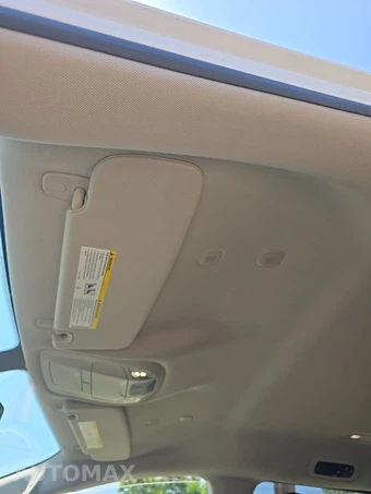 2022 Chrysler Voyager LX 121.6" WB - miniatura 21