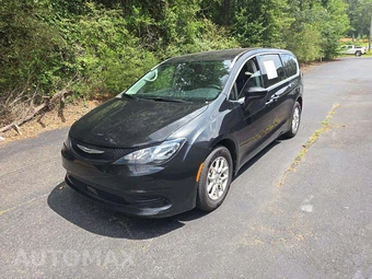 2022 Chrysler Voyager LX 121.6" WB