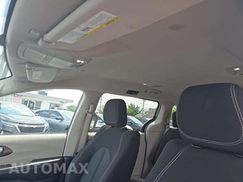 2022 Chrysler Voyager LX 121.6" WB - miniatura 8