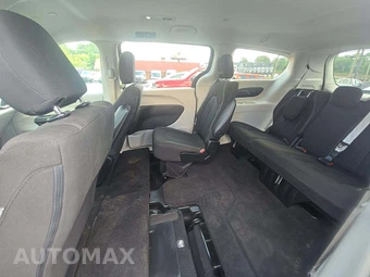 2022 Chrysler Voyager LX 121.6" WB - miniatura 13