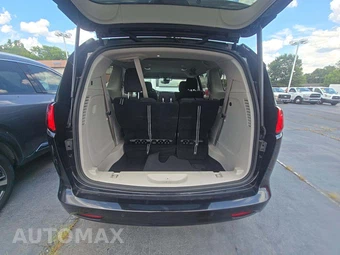 2022 Chrysler Voyager LX 121.6" WB - miniatura 15