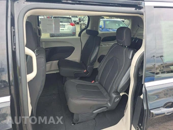 2022 Chrysler Voyager LX 121.6" WB - miniatura 13