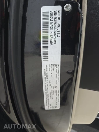 2022 Chrysler Voyager LX 121.6" WB - miniatura 15
