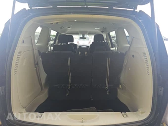 2022 Chrysler Voyager LX 121.6" WB - miniatura 17