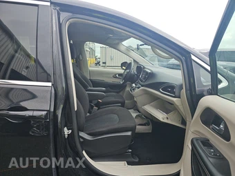 2022 Chrysler Voyager LX 121.6" WB - miniatura 8