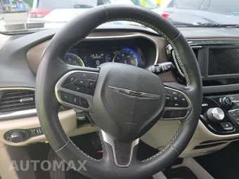 2022 Chrysler Voyager LX 121.6" WB - miniatura 10