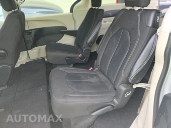 2022 Chrysler Voyager LX 121.6" WB - miniatura 13