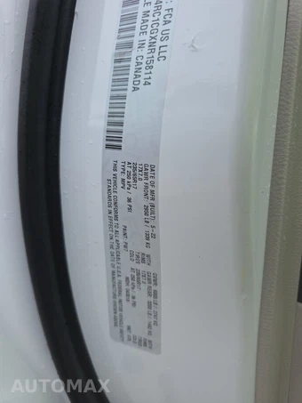 2022 Chrysler Voyager LX 121.6" WB - miniatura 15