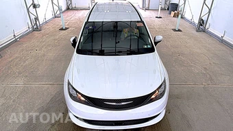 2022 Chrysler Voyager LX 121.6" WB - miniatura 2